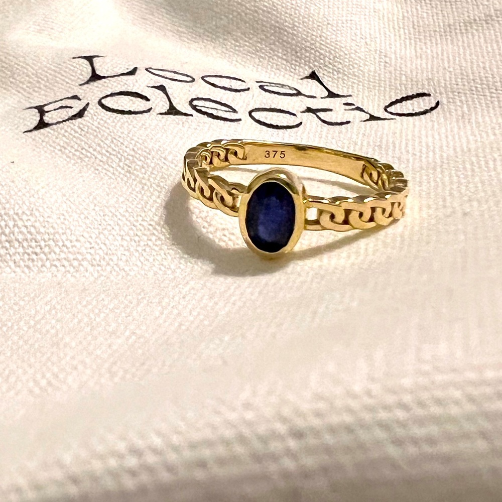 Solid Gold Blue Sapphire Chain Link Ring Local Eclectic Size 6